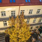 Vn48 Suites By Adrez